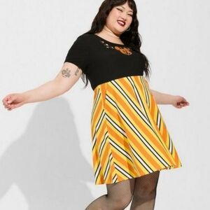 Torrid Disney Mickey Halloween Dress 3